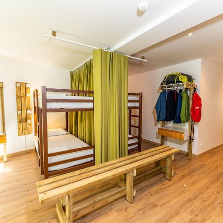 Ola Vida - Hostel Каминя Екстериор снимка